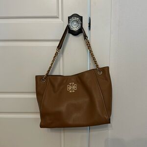 TORY BURCH TOTE. EUC